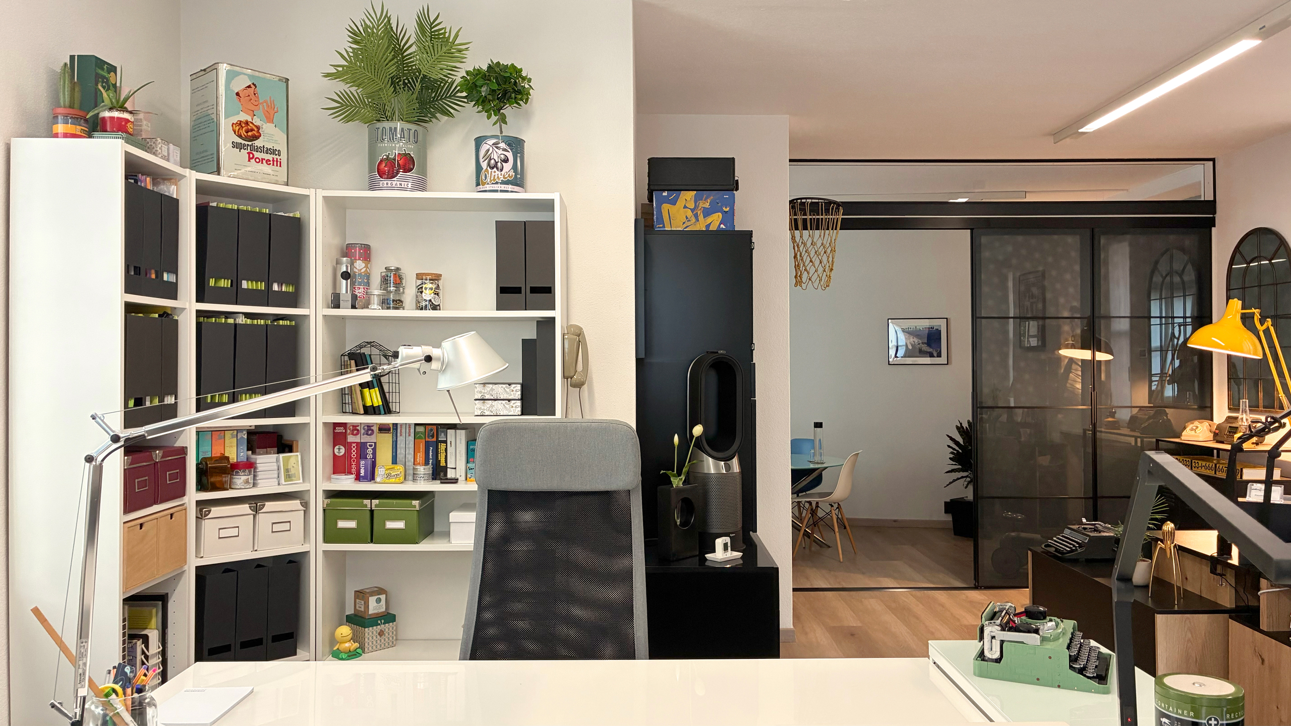 postazione A presso coworking chiavenna
